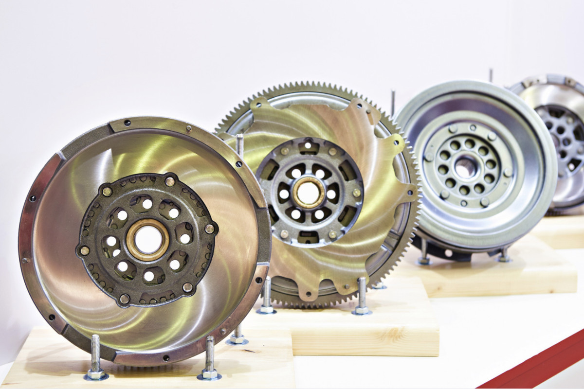 Dual Mass Flywheel Vibration at Idle — Causes and Solutions